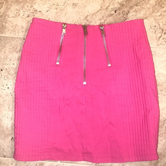 H&M Skirts Pink Mini Skirt With Zippers Poshmark